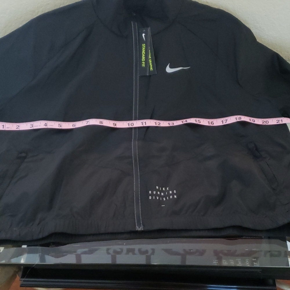 Running jacket - Picture 4 of 4